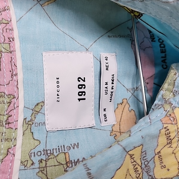 Vintage ZIPCODE 1992 World Map All Over Print Single Stitch Shirt M RARE EUC - Picture 5 of 9